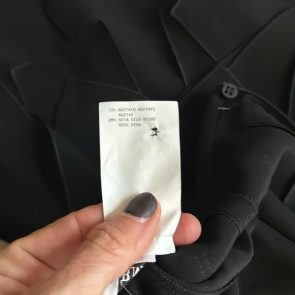 RARE. Armani NWT silk blend split panel skirt NWT size 6 black - Picture 11 of 14